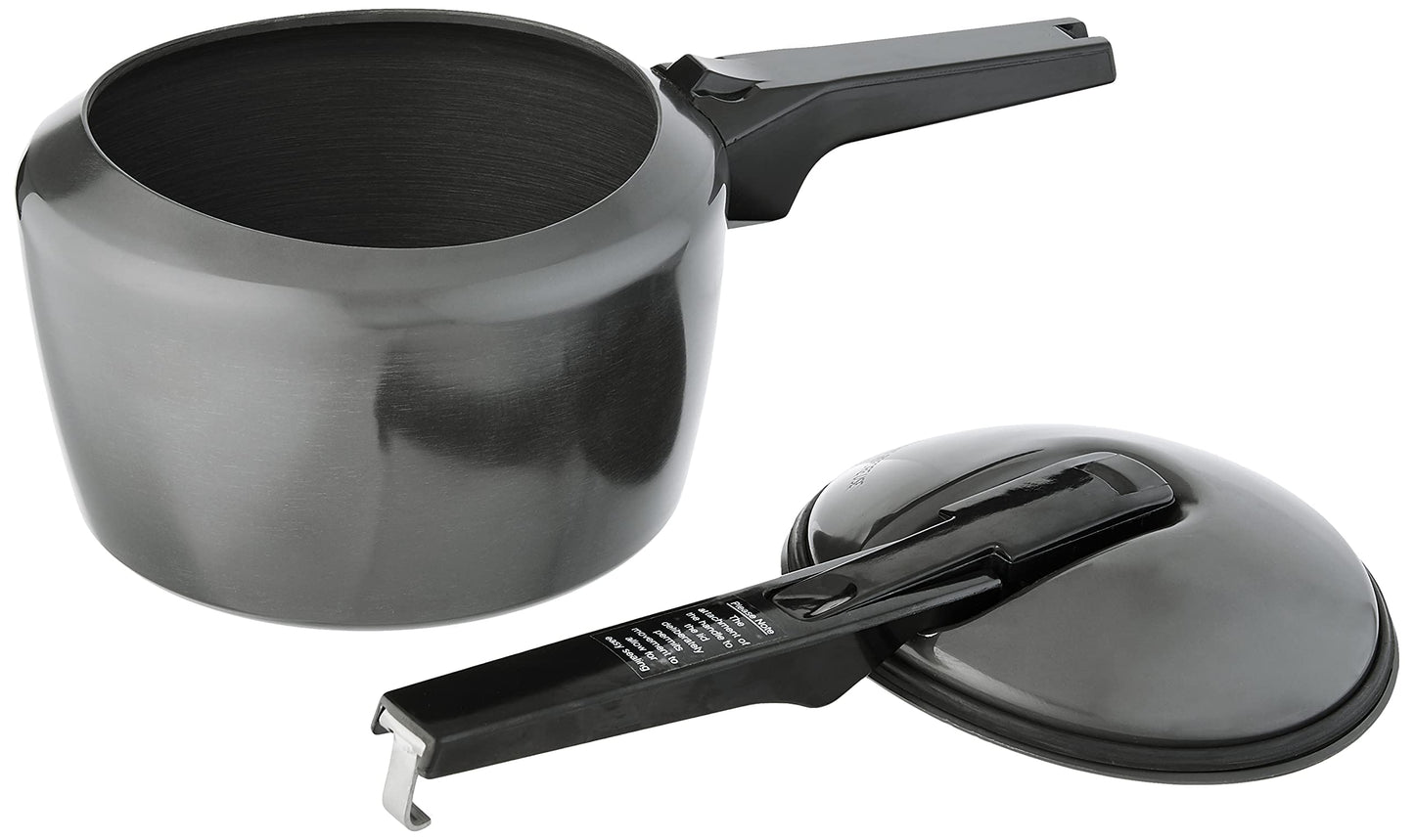 Hawkins Futura Pressure Cooker 3 Litres - Black - FP30